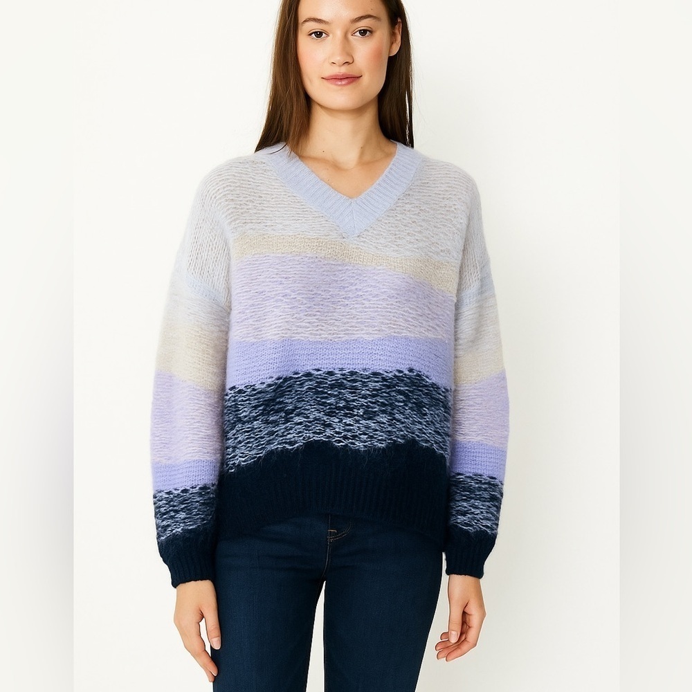 NEW Club Monaco chunky mohair pullover sweater, lavender and navy, Oversized XS